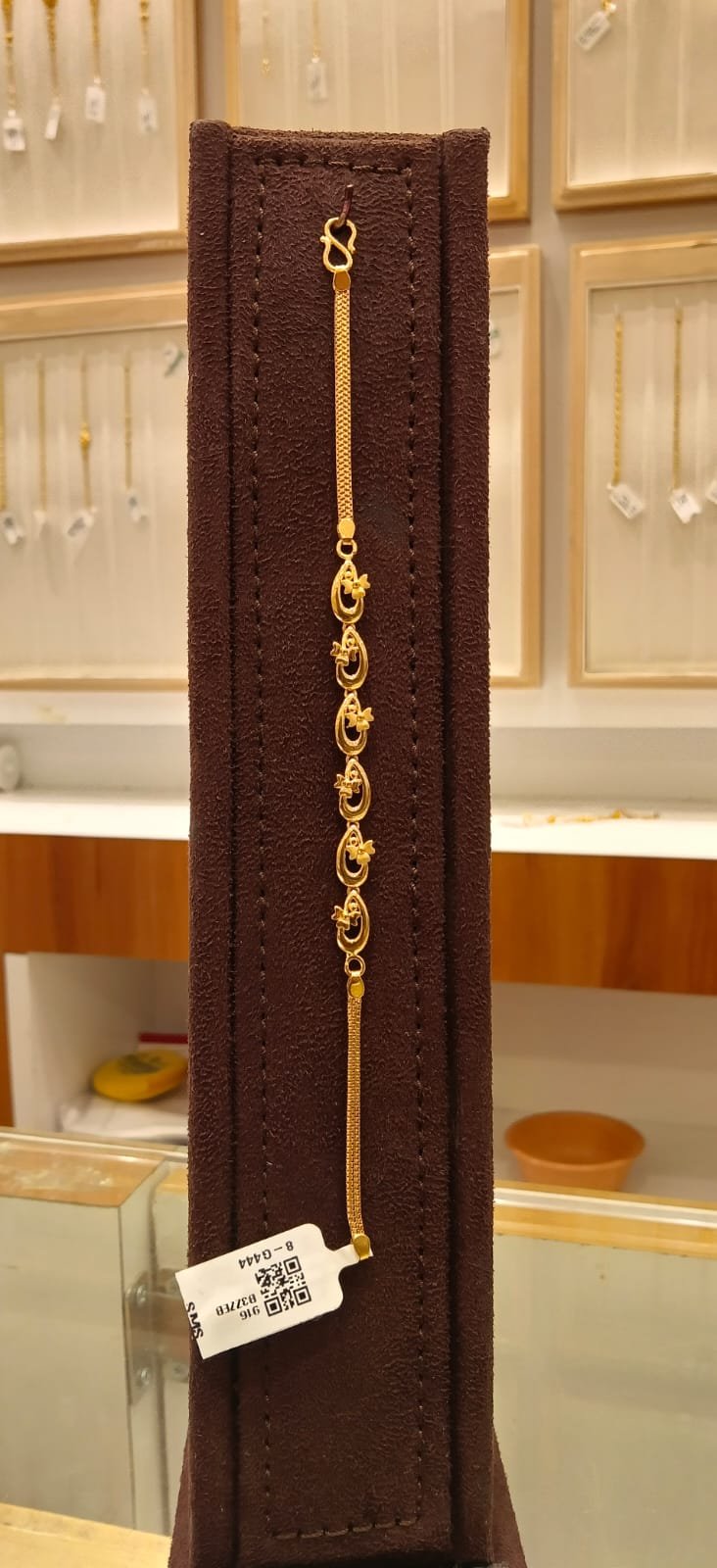 Ladies Bracelet
